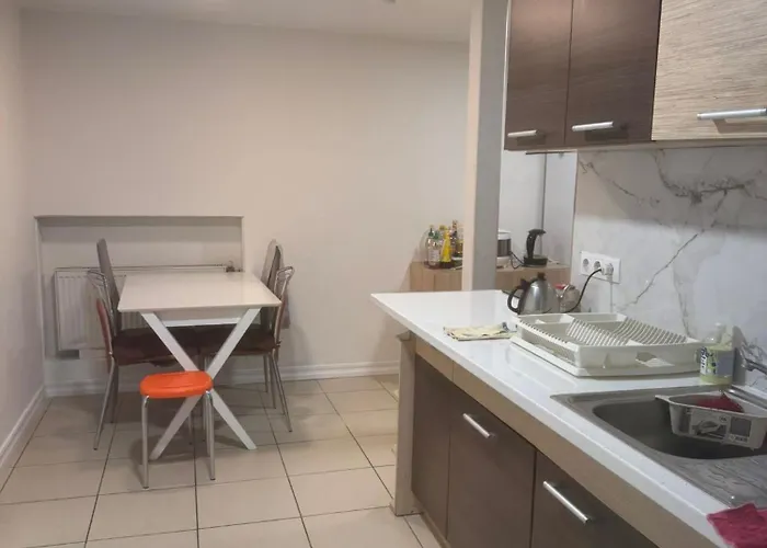 Dzīvošana ģimenē Affordable & Cozy In Centre - Shared Facilities Riga